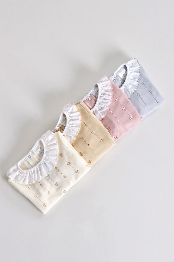 Babygrow de algodão bordado