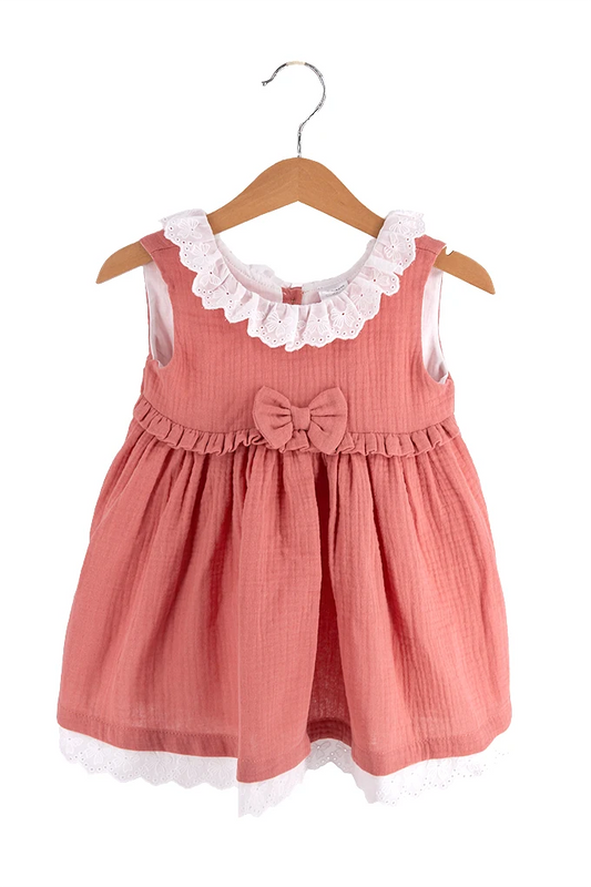 Vestido de bebé em musselina