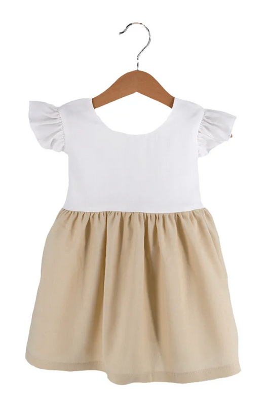 Vestido de linho com laço nas costas